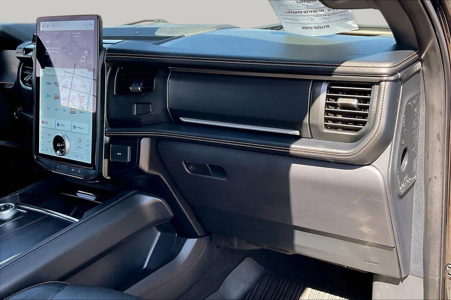 Certified 2024 Ford Expedition Platinum AWD/4WD image 19
