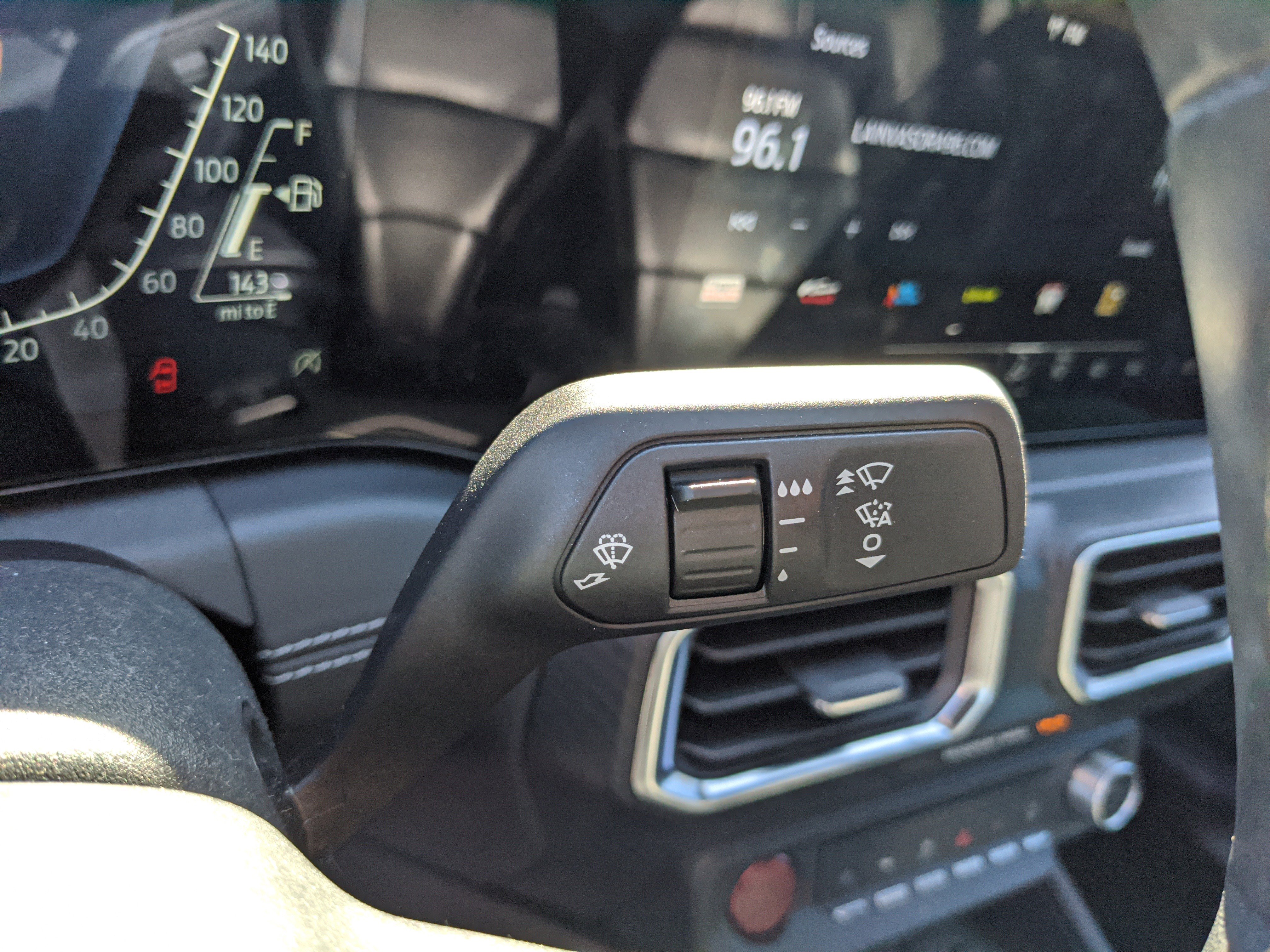 Certified 2024 Ford Mustang Premium image 31