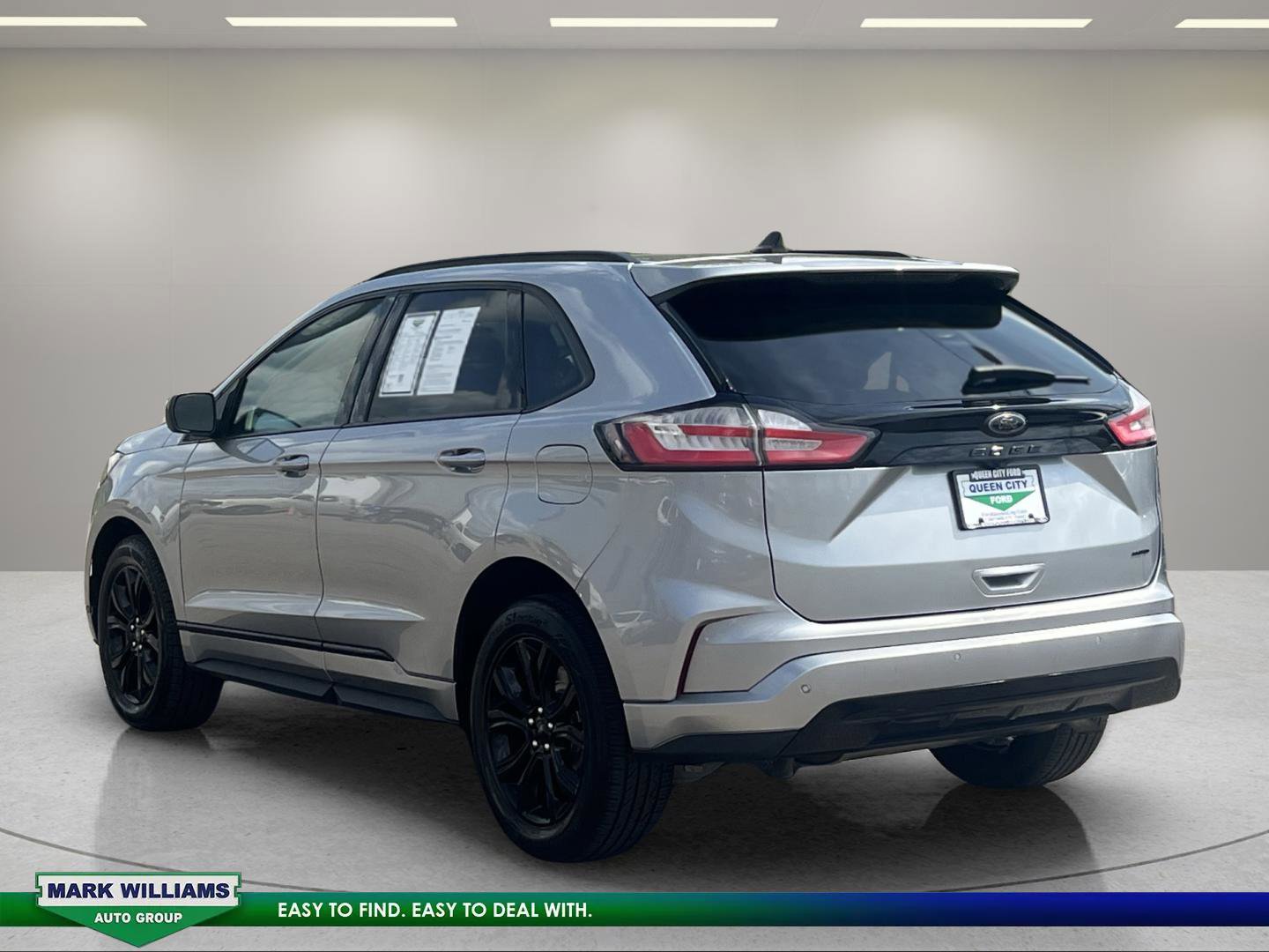 Certified 2022 Ford Edge SE w/ Black Appearance Package AWD/4WD image 5