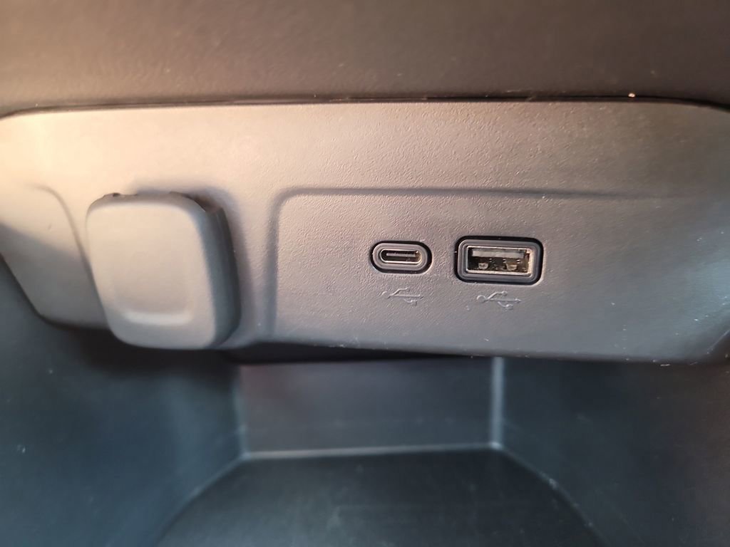 Used 2024 Chevrolet Trax ACTIV image 30