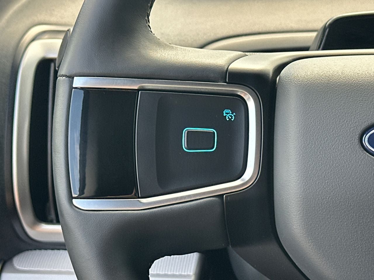Certified 2025 Ford Expedition Max Active RWD image 27