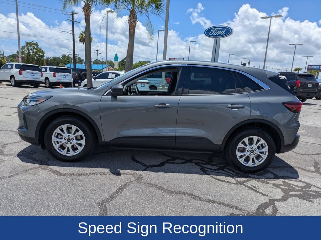 Certified 2024 Ford Escape Active w/ Tech Pack #1 FWD image 8