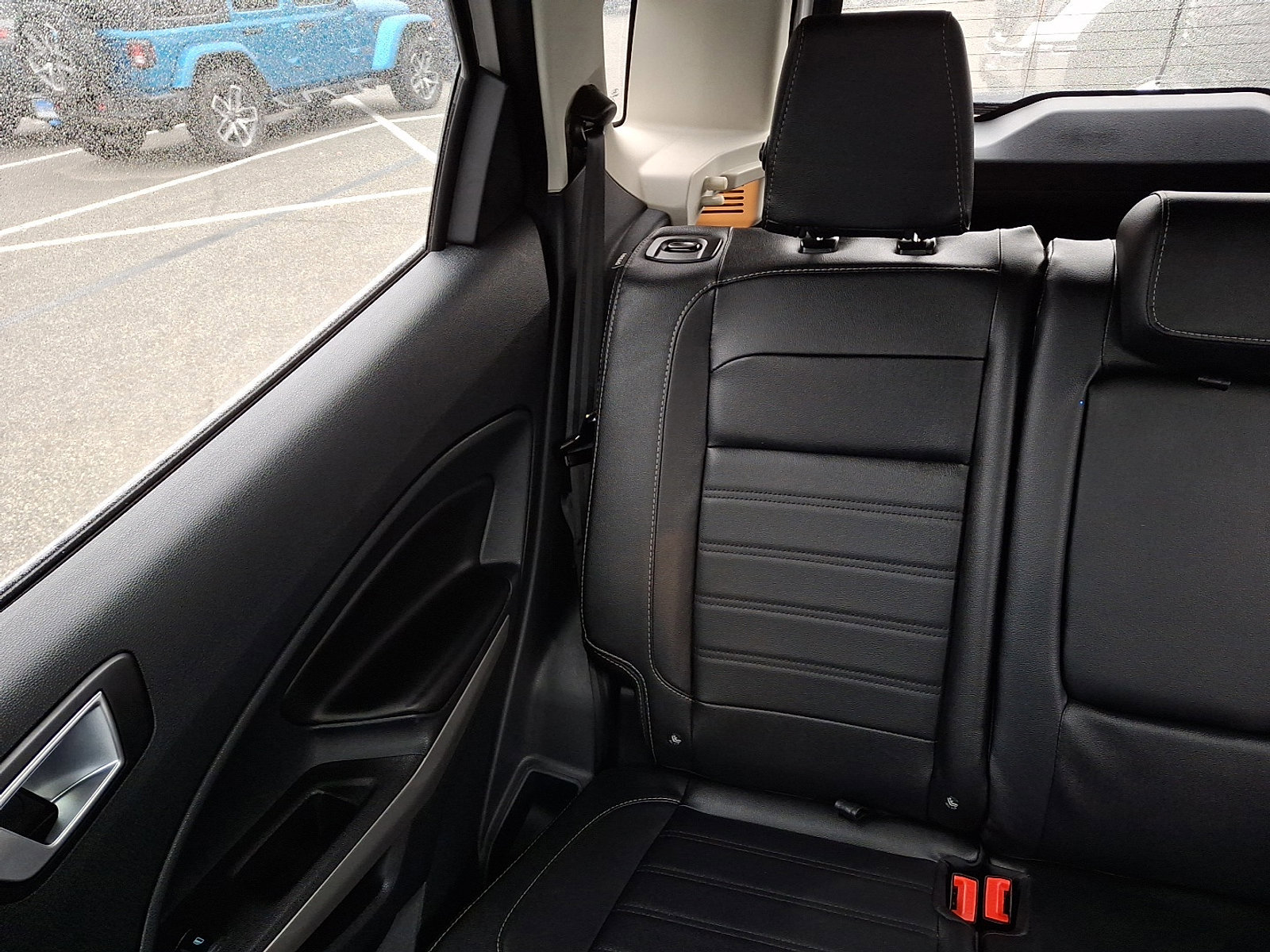 Certified 2022 Ford EcoSport Titanium image 18