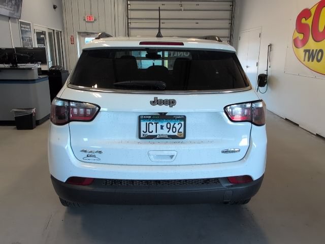 Used 2022 Jeep Compass Latitude AWD/4WD image 4