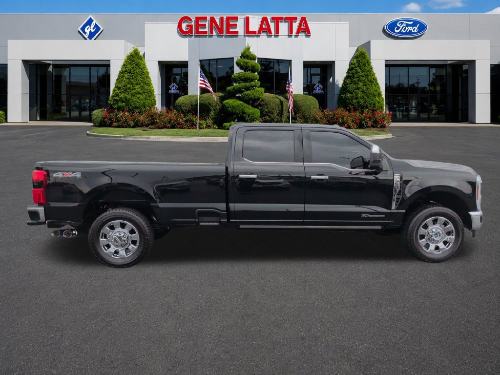 Certified 2025 Ford F350 Lariat w/ Lariat Ultimate Package AWD/4WD image 8
