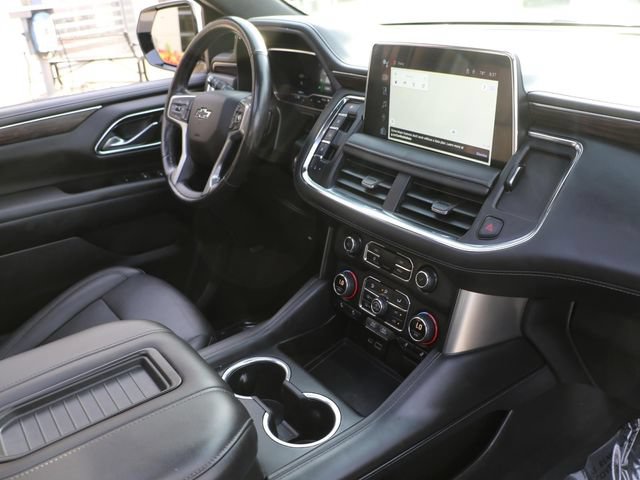 Used 2022 Chevrolet Tahoe Z71 w/ Luxury Package AWD/4WD image 13