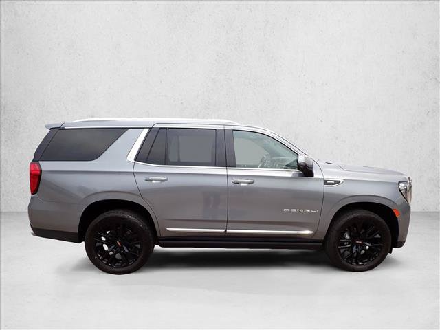 Used 2021 GMC Yukon Denali w/ Denali Premium Package AWD/4WD image 5