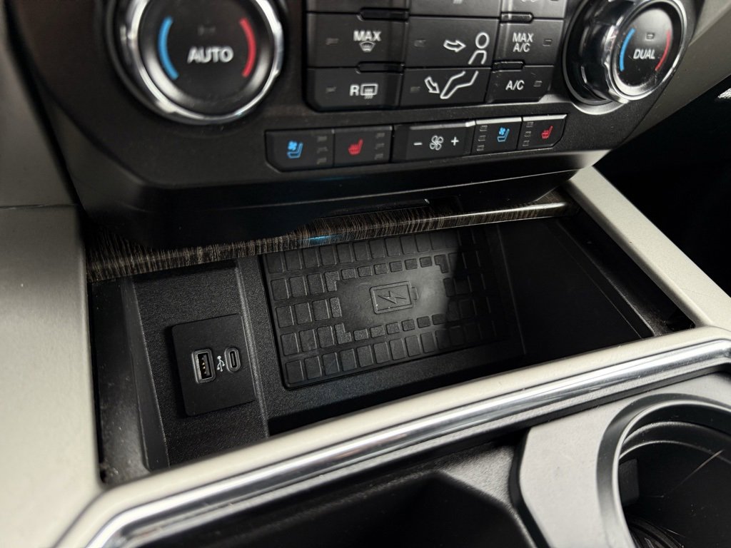 Certified 2021 Ford F250 Lariat w/ Lariat Ultimate Package image 19