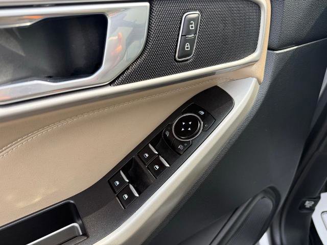 Certified 2022 Ford Explorer XLT w/ Equipment Group 202A image 13