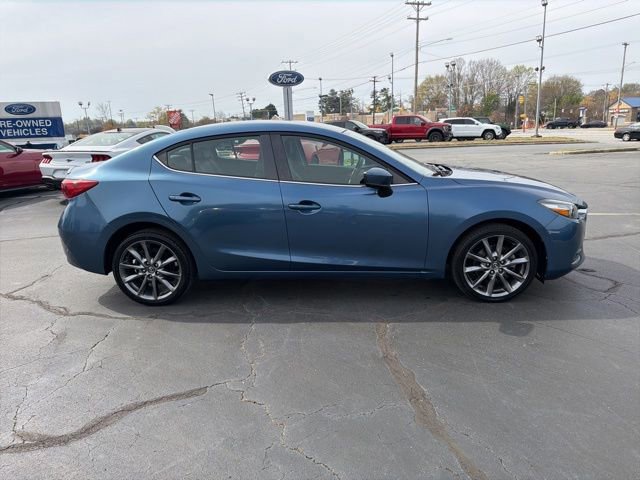Used 2018 MAZDA MAZDA3 Touring image 6