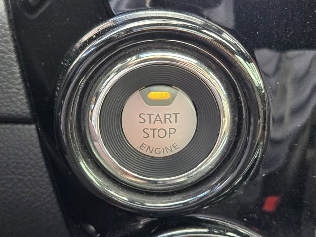 Used 2024 Nissan Titan Platinum Reserve w/ Moonroof Package image 19