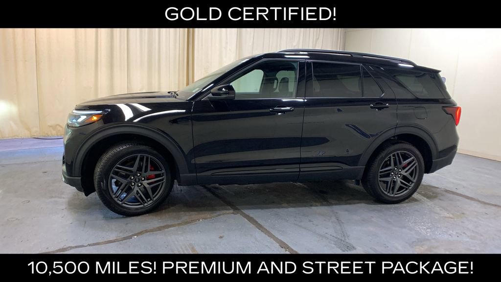 Certified 2025 Ford Explorer ST-Line w/ Premium Package AWD/4WD image 6