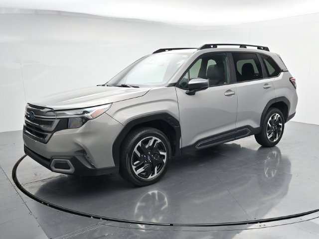 Used 2025 Subaru Forester Limited w/ Popular Package #1 AWD/4WD image 4