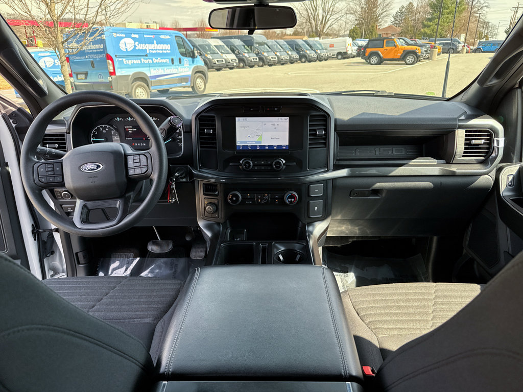 Certified 2022 Ford F150 XL w/ STX Appearance Package image 4