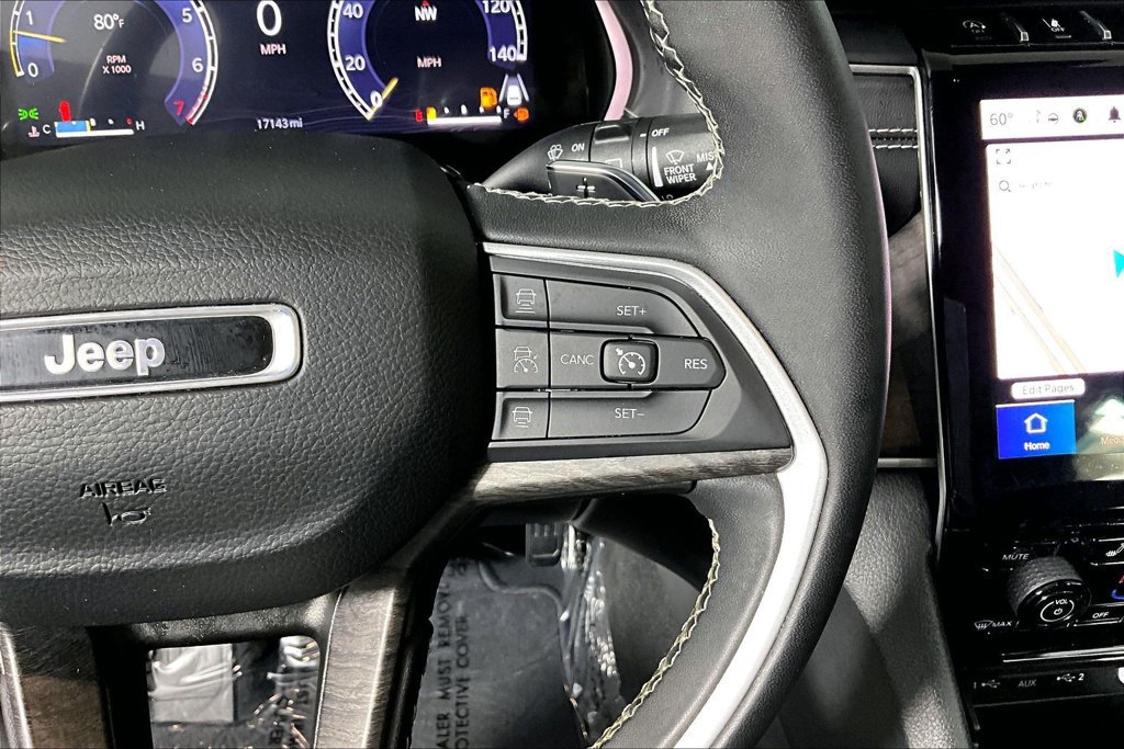 Used 2023 Jeep Grand Cherokee Limited RWD image 19