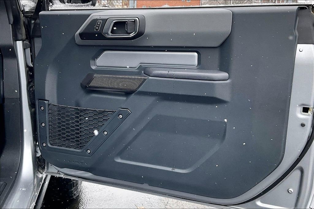 Certified 2024 Ford Bronco Black Diamond image 21