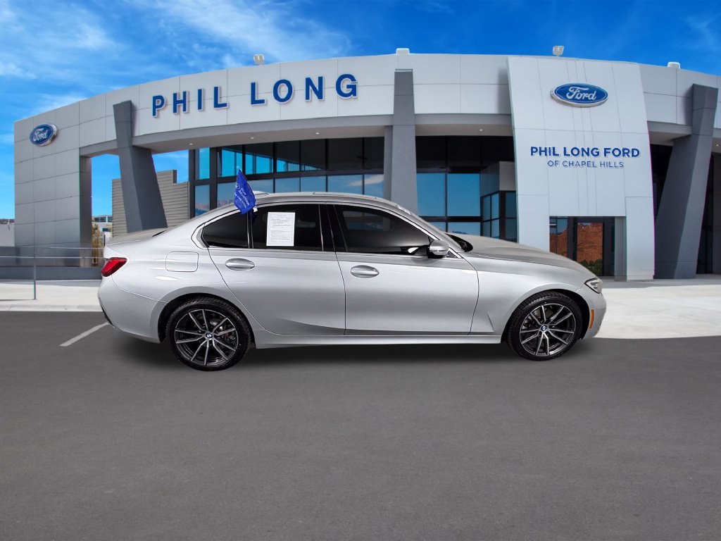 Used 2019 BMW 330i xDrive Sedan w/ Driving Assistance Package AWD/4WD image 6