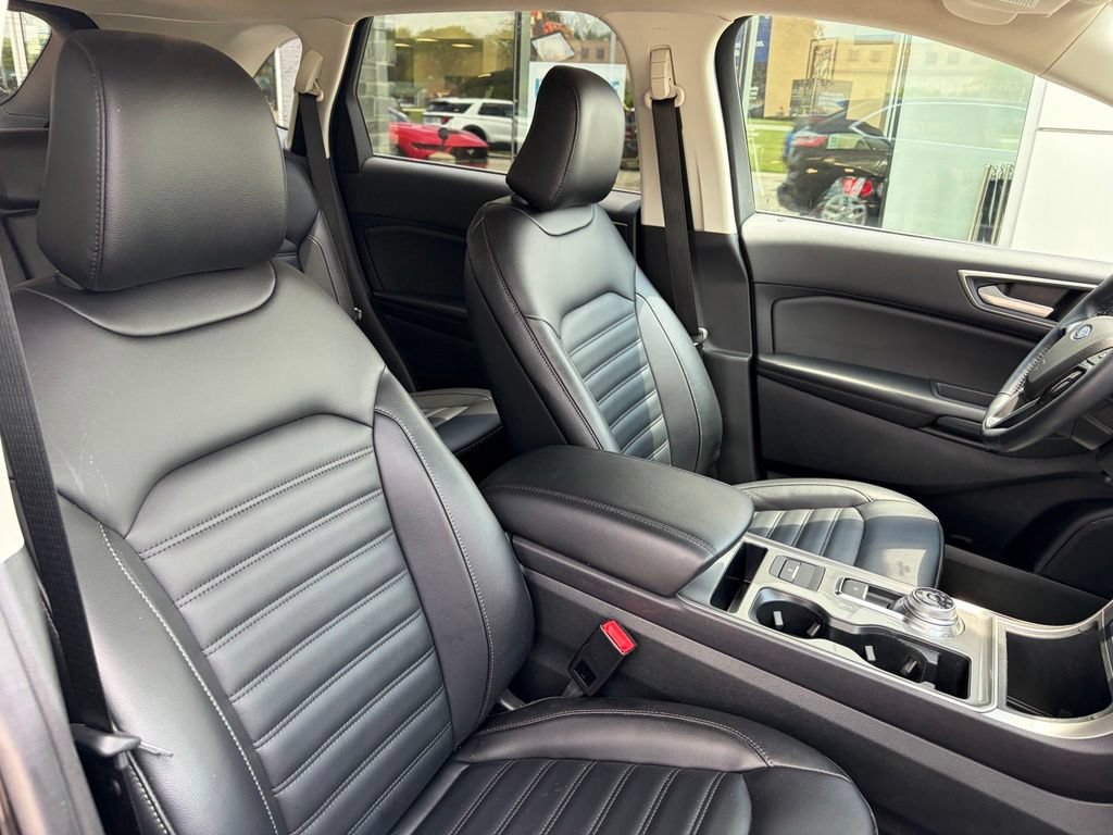 Certified 2023 Ford Edge SEL w/ Convenience Package AWD/4WD image 36