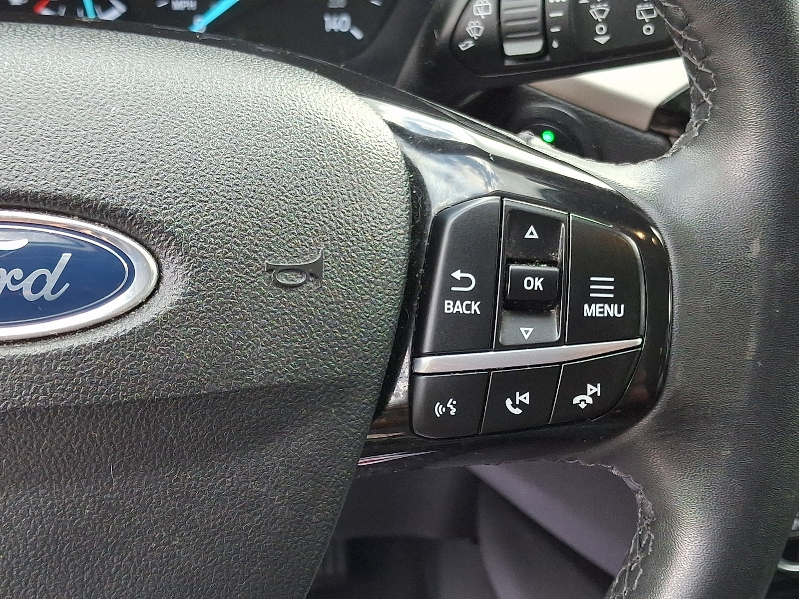 Certified 2021 Ford Escape SEL FWD image 22