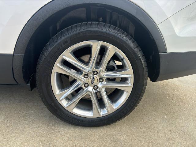 Certified 2017 Ford Explorer Limited image 9