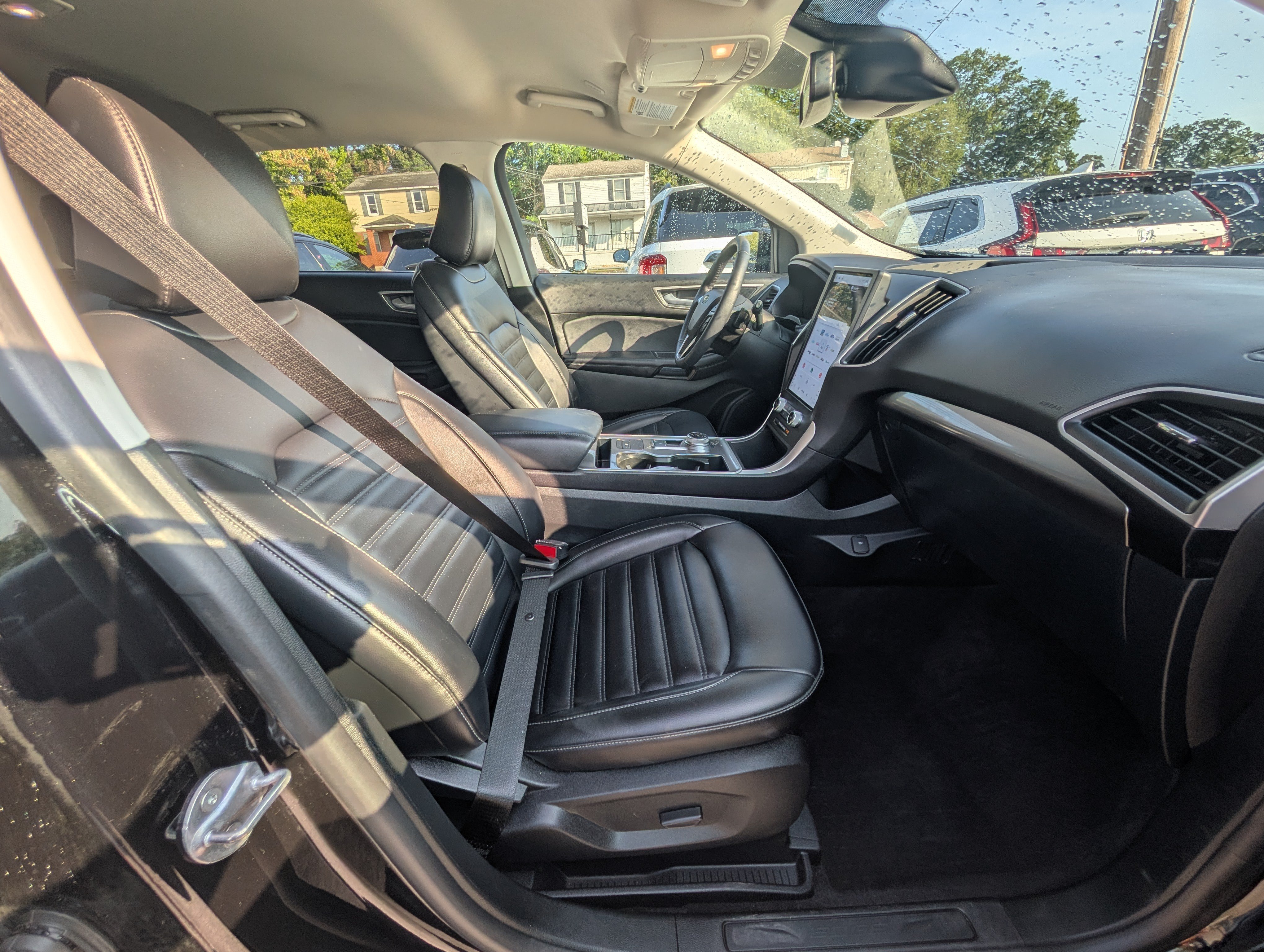 Certified 2024 Ford Edge SEL w/ Convenience Package AWD/4WD image 12