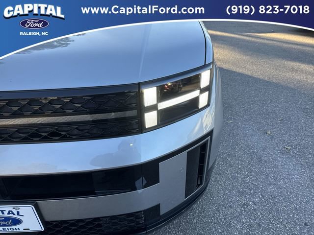 Used 2024 Hyundai Santa Fe Calligraphy w/ Tow & Go Package image 11