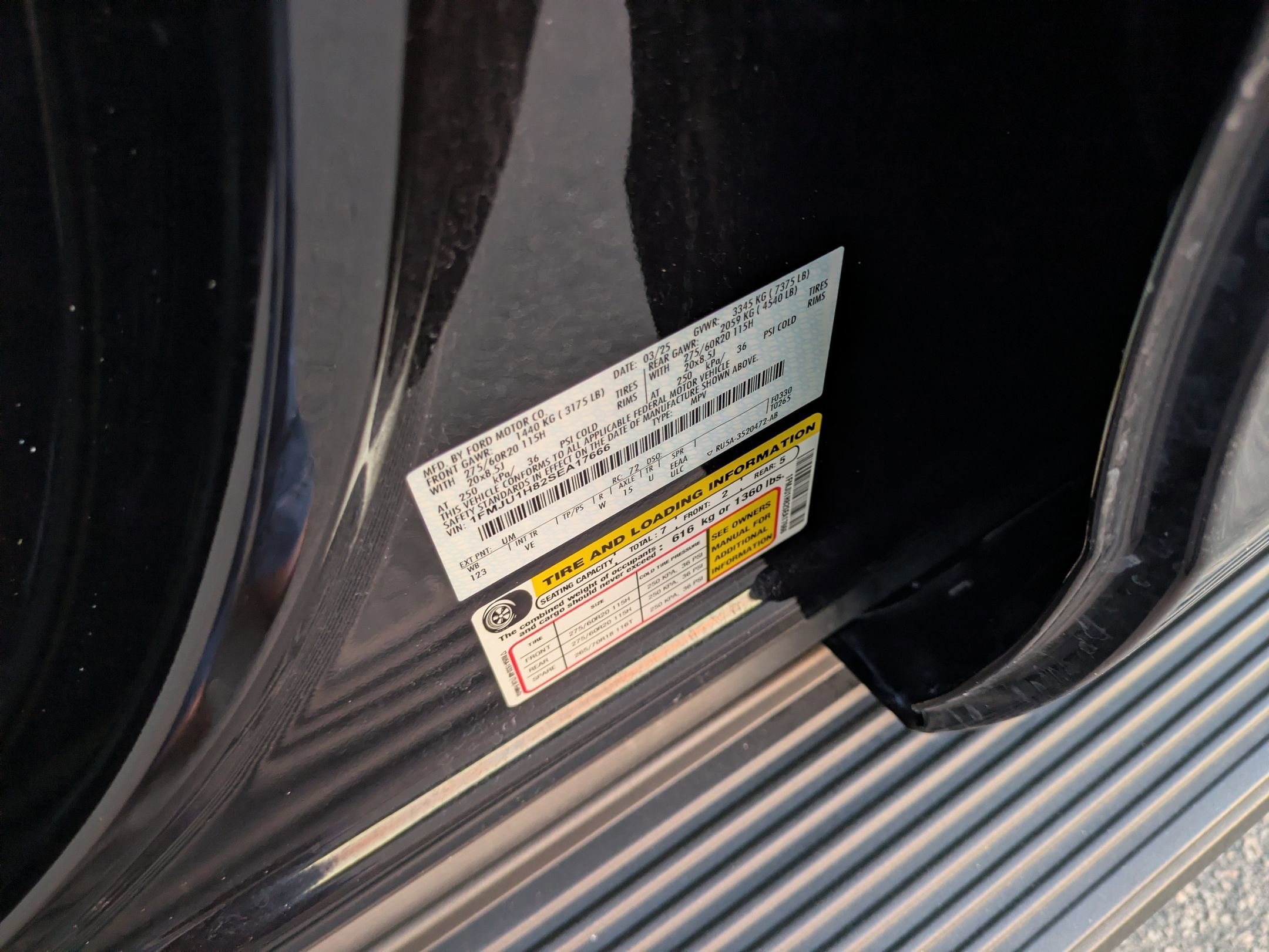 Certified 2025 Ford Expedition Active image 39