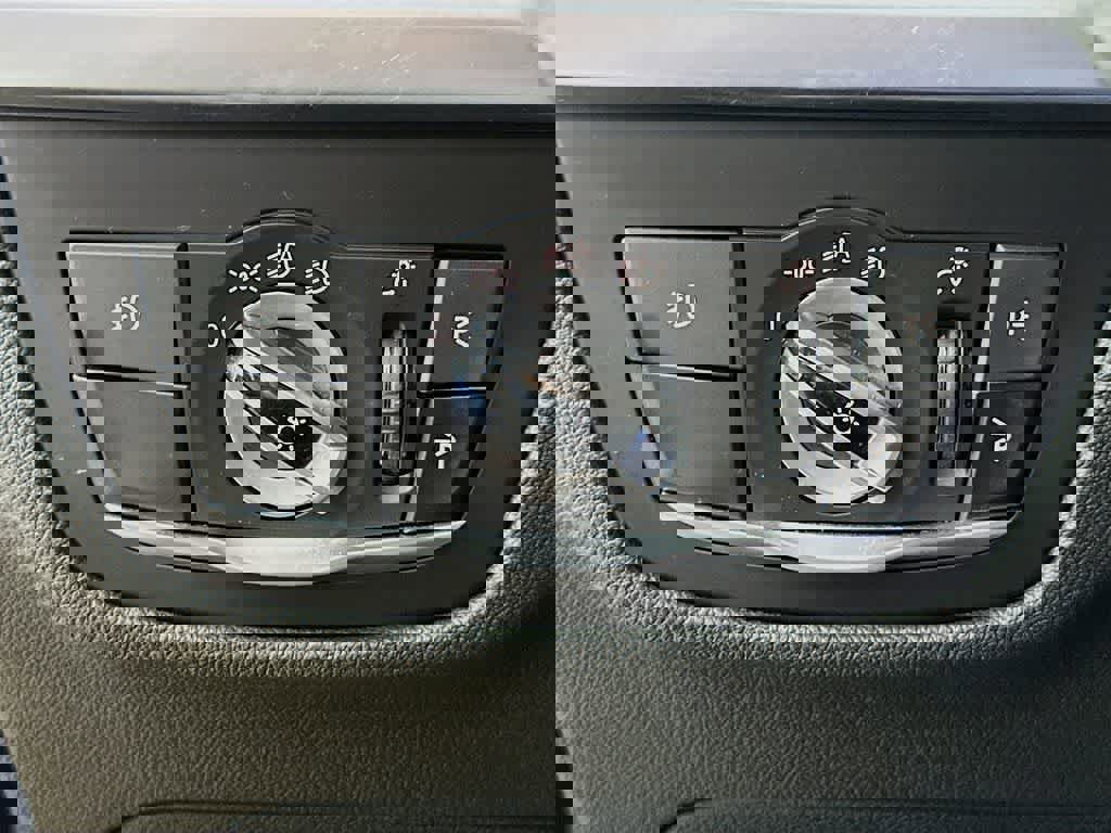 Used 2020 BMW X3 sDrive30i w/ M Sport Package 2 image 27