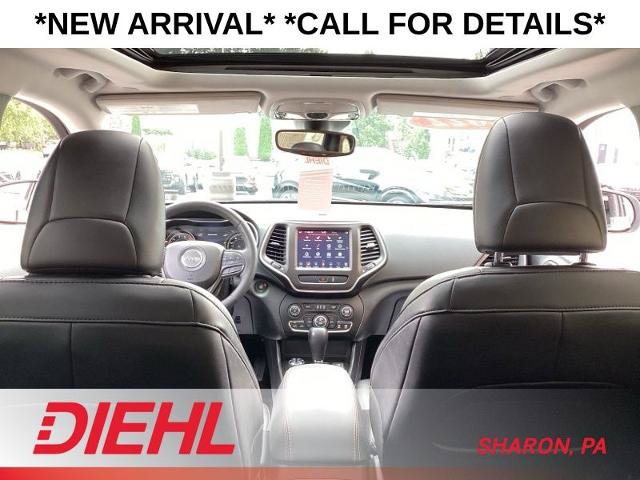 Used 2022 Jeep Cherokee Trailhawk w/ Sun, Sound & Nav Group AWD/4WD image 26