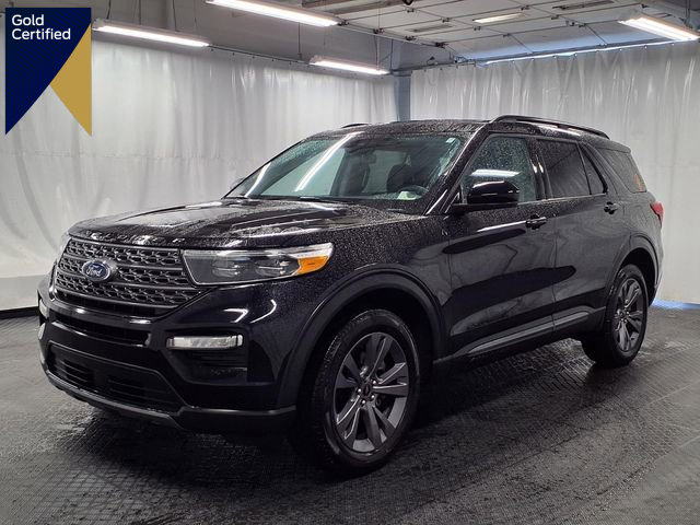 Certified 2024 Ford Explorer XLT w/ Equipment Group 202A image 1
