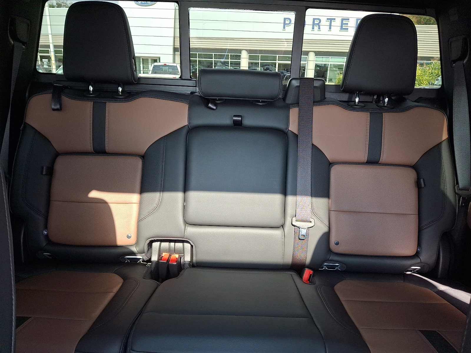 Used 2023 Chevrolet Silverado 2500 High Country AWD/4WD image 18