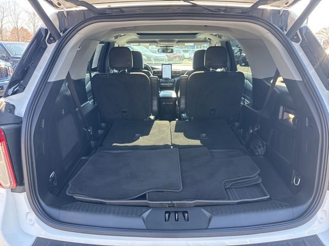 Certified 2023 Ford Explorer Limited w/ Limited Technology Package image 10