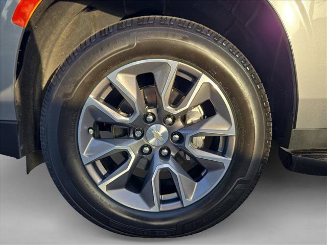 Used 2023 Chevrolet Tahoe LT w/ Luxury Package RWD image 25