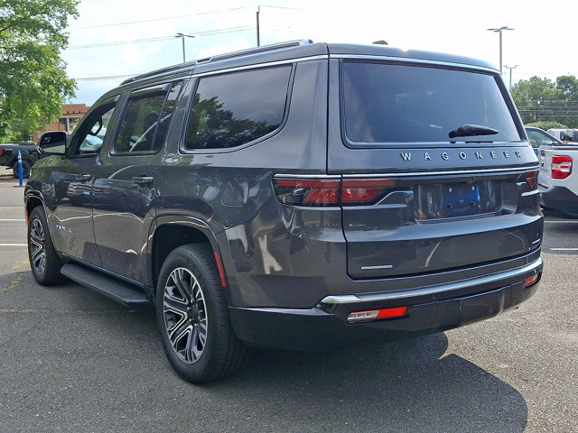 Used 2022 Jeep Wagoneer Series III w/ Flexible Seating Group AWD/4WD image 8