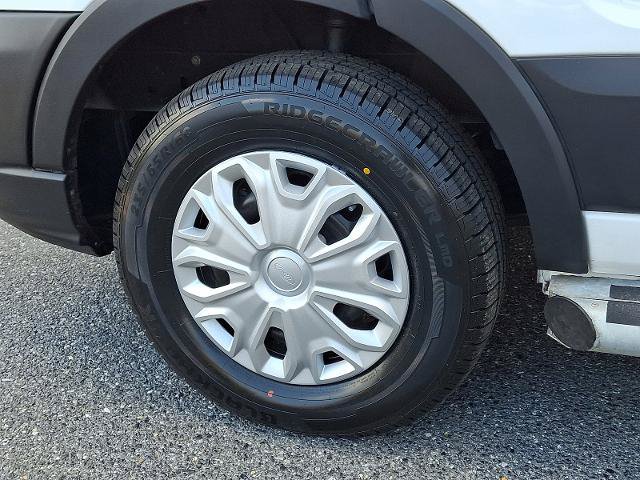 Certified 2025 Ford Transit 250 Low Roof w/ Exterior Upgrade Package RWD image 9