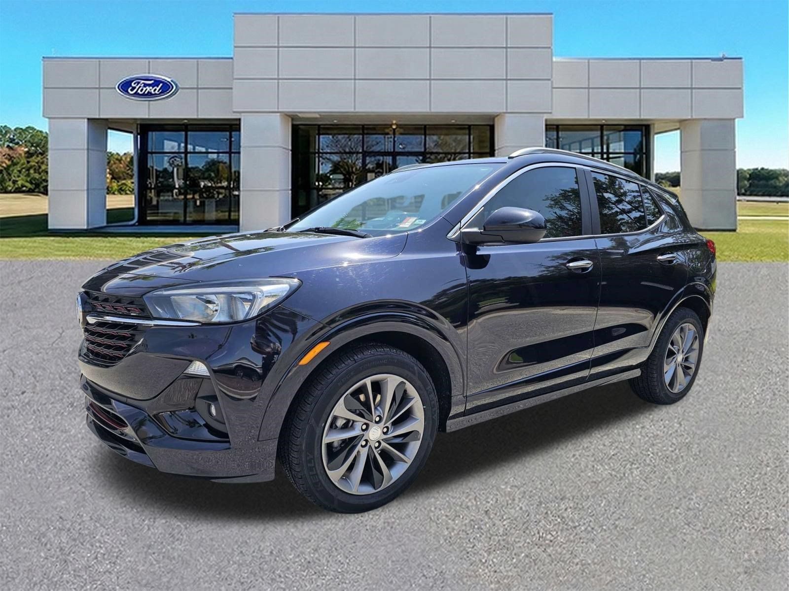 Used 2021 Buick Encore GX Preferred w/ Sport Touring Package FWD image 4