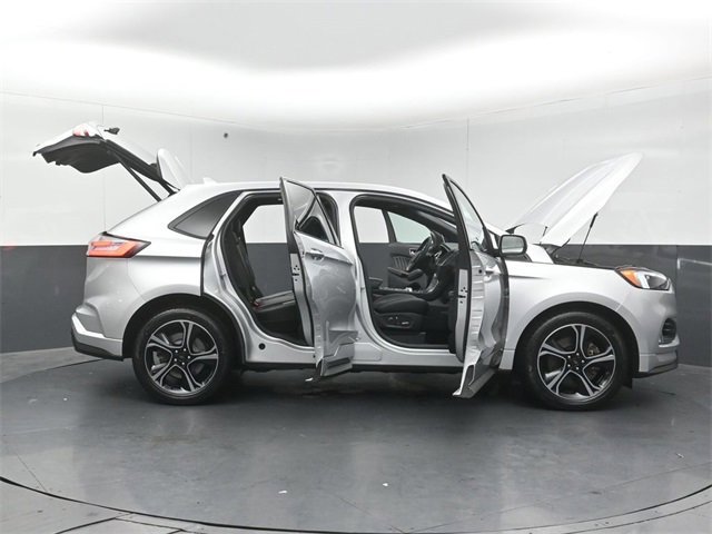 Certified 2019 Ford Edge ST w/ Convenience Package image 59