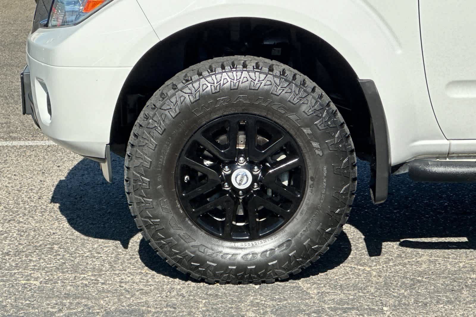 Used 2019 Nissan Frontier SV AWD/4WD image 24