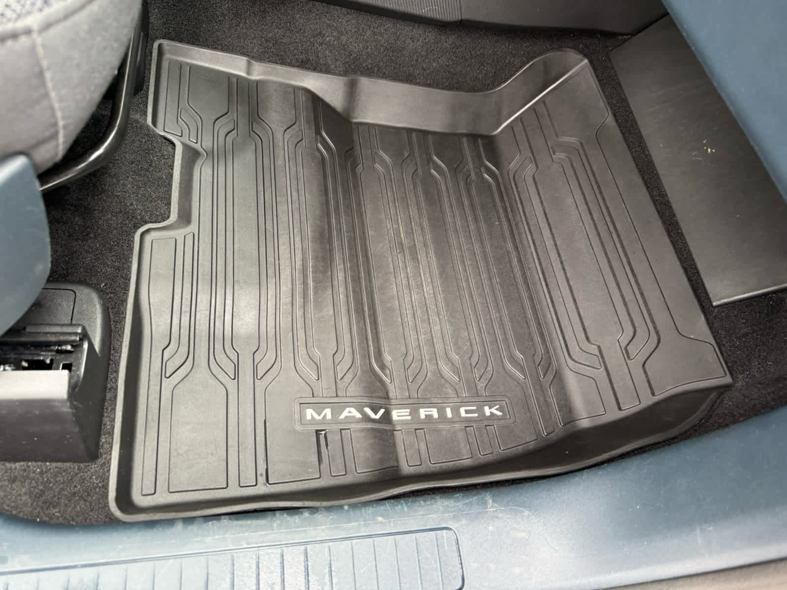 Certified 2025 Ford Maverick XL image 16