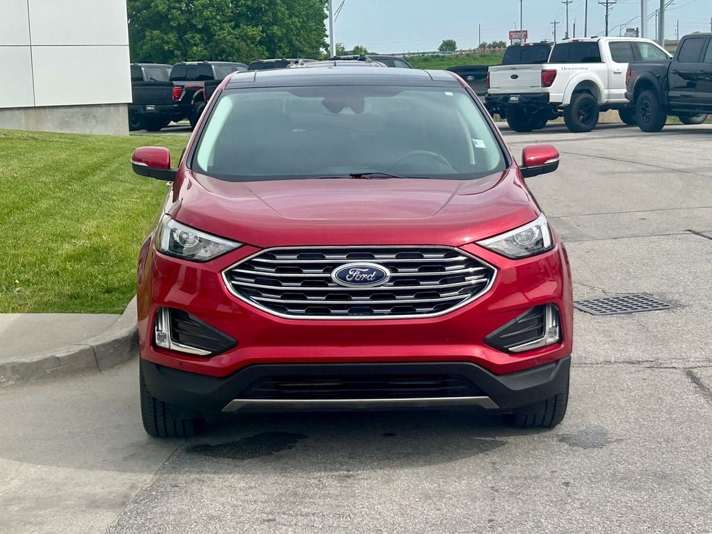 Certified 2024 Ford Edge Titanium AWD/4WD image 8