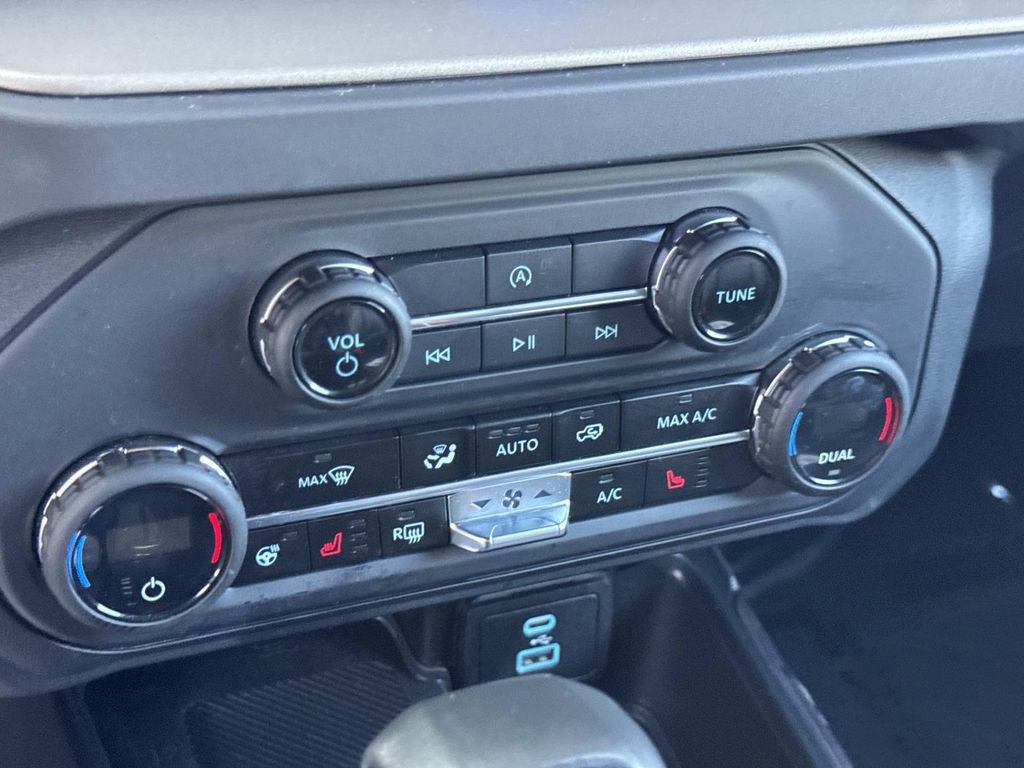 Certified 2025 Ford Bronco Outer Banks image 25