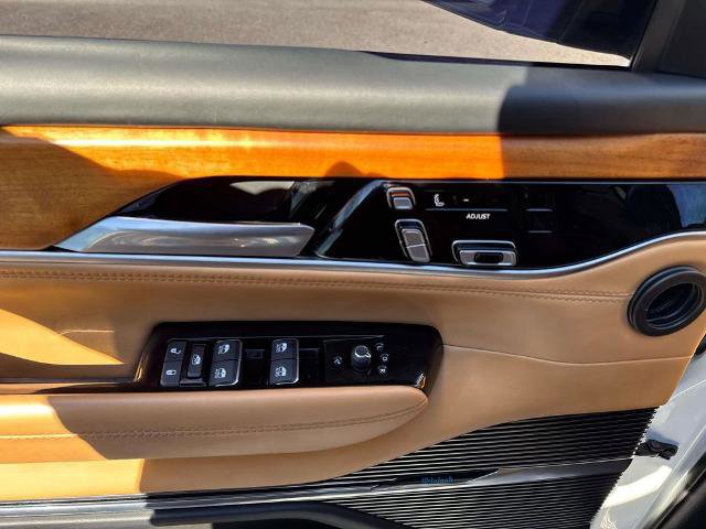 Used 2023 Jeep Grand Wagoneer L Series III w/ Rear Seat Video Group 1 image 19