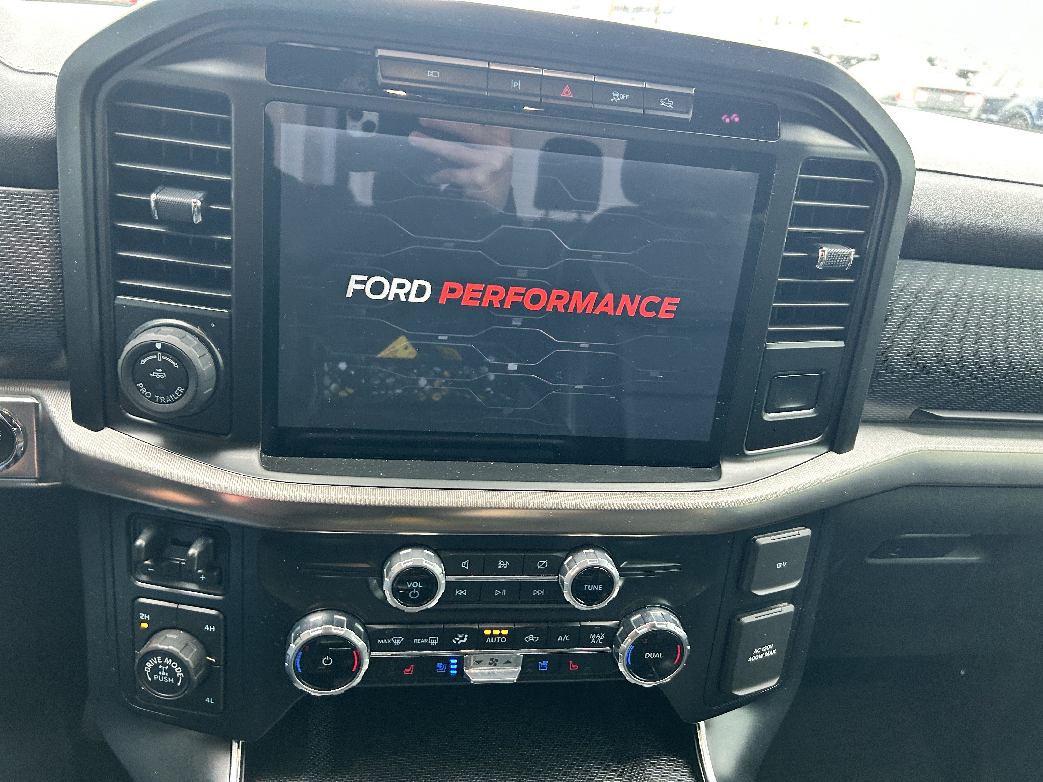 Certified 2023 Ford F150 Raptor w/ Raptor Carbon Fiber Package AWD/4WD image 16