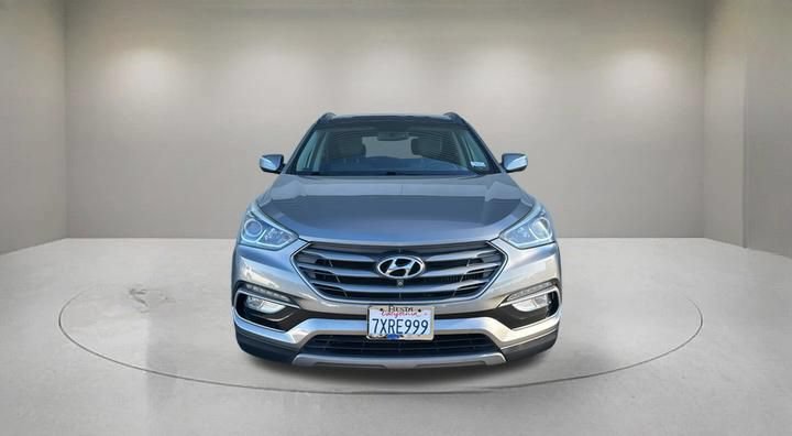 Used 2017 Hyundai Santa Fe Sport FWD image 2