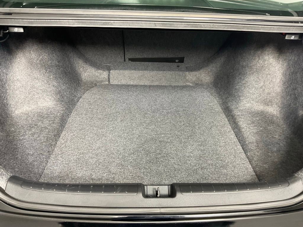 Used 2019 Honda Accord Sport image 11