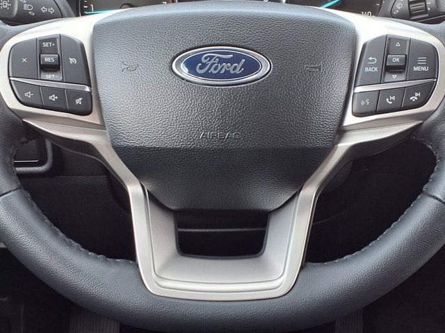 Certified 2024 Ford Explorer XLT w/ Equipment Group 202A AWD/4WD image 16