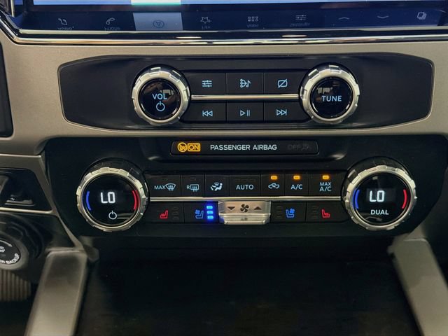 Certified 2022 Ford F350 Lariat w/ Tremor Off-Road Package AWD/4WD image 19