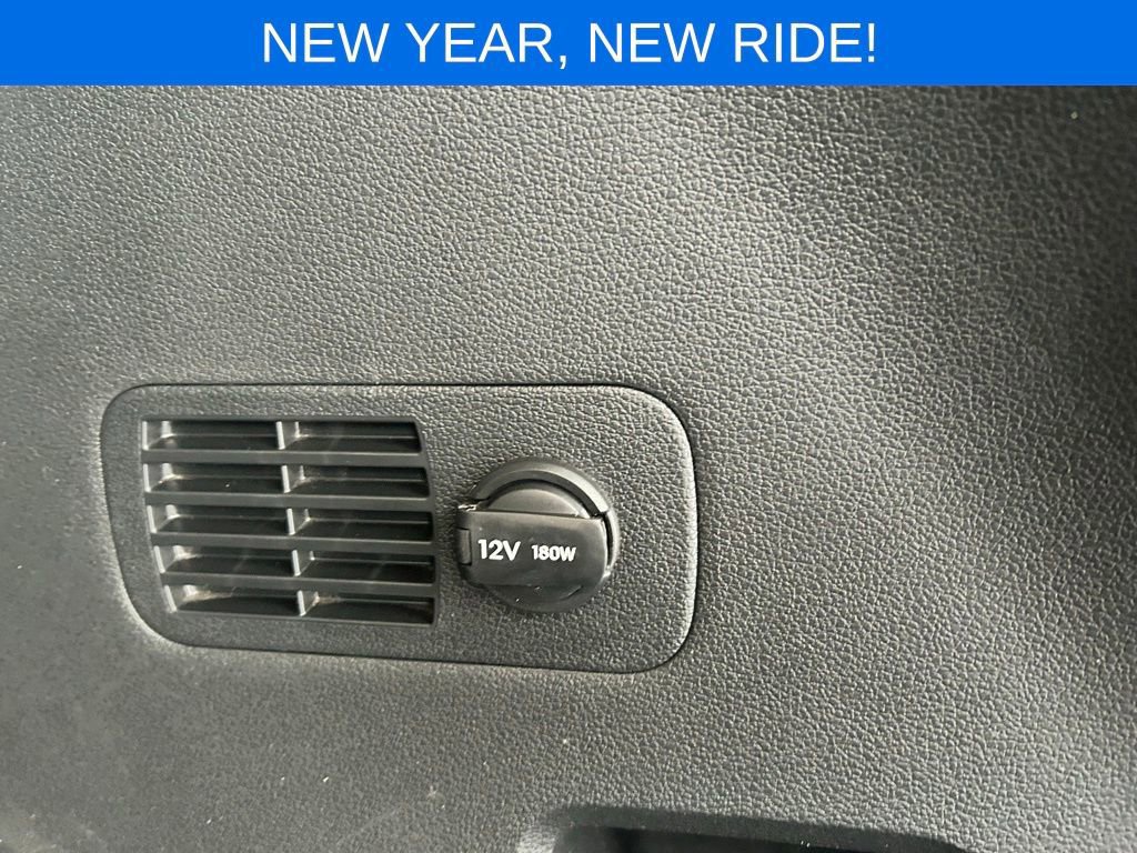 Used 2023 Hyundai Santa Fe SEL w/ Cargo Package image 35