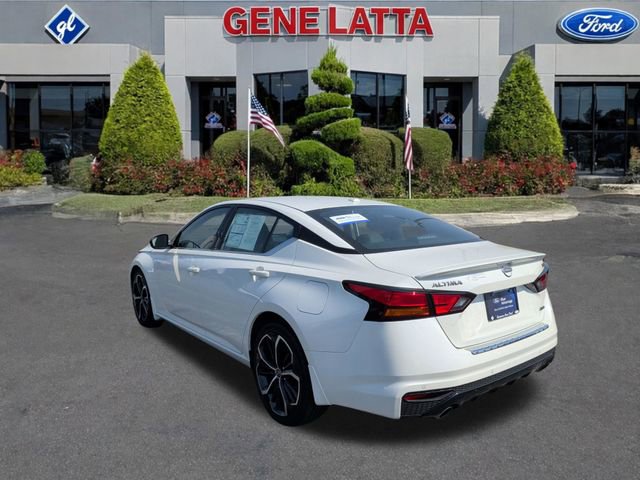 Used 2023 Nissan Altima 2.5 SR w/ SR Premium Package AWD/4WD image 5