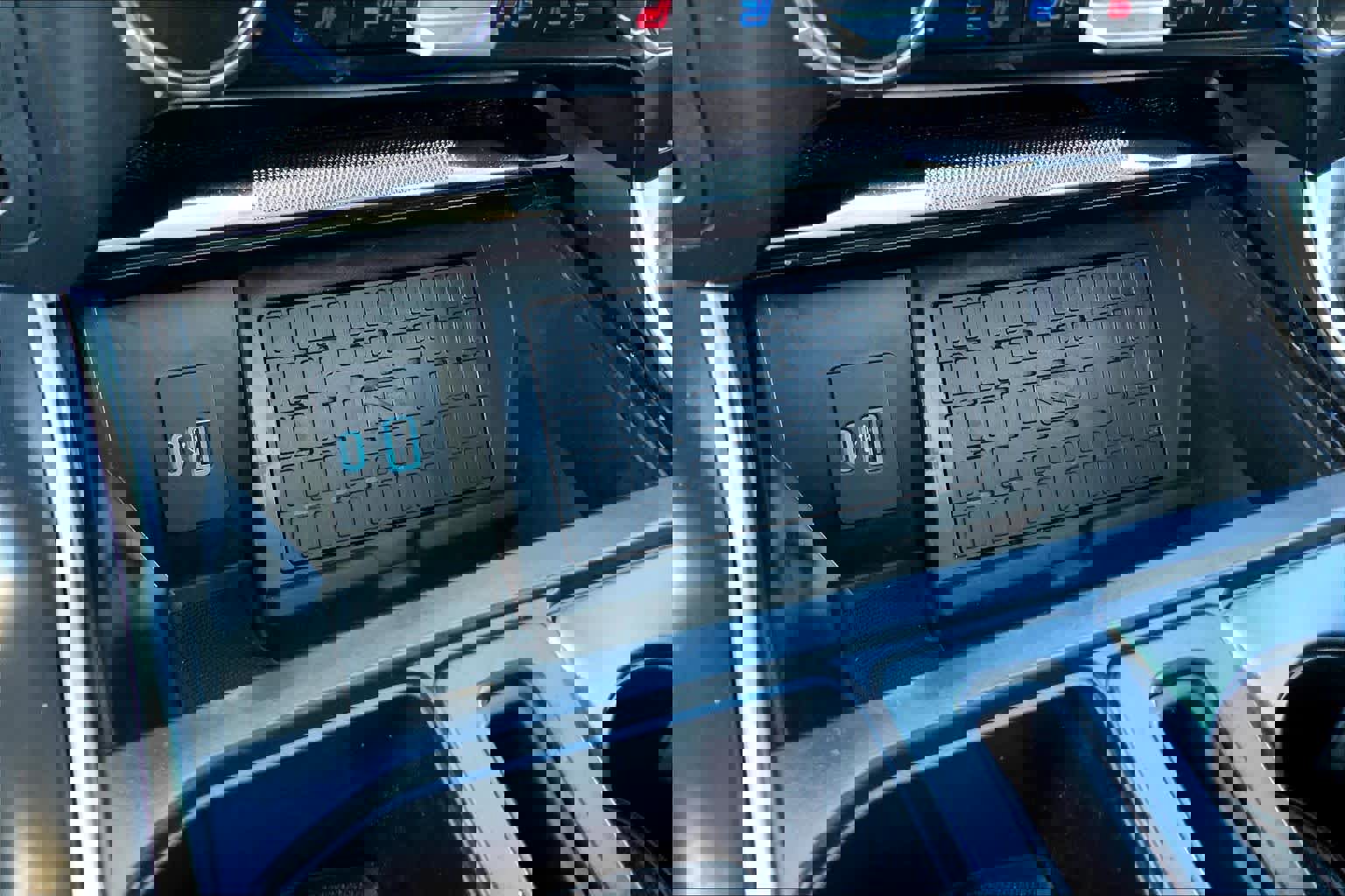 Certified 2023 Ford F150 Raptor image 28